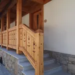 Vip Apartamenty Folk Residence